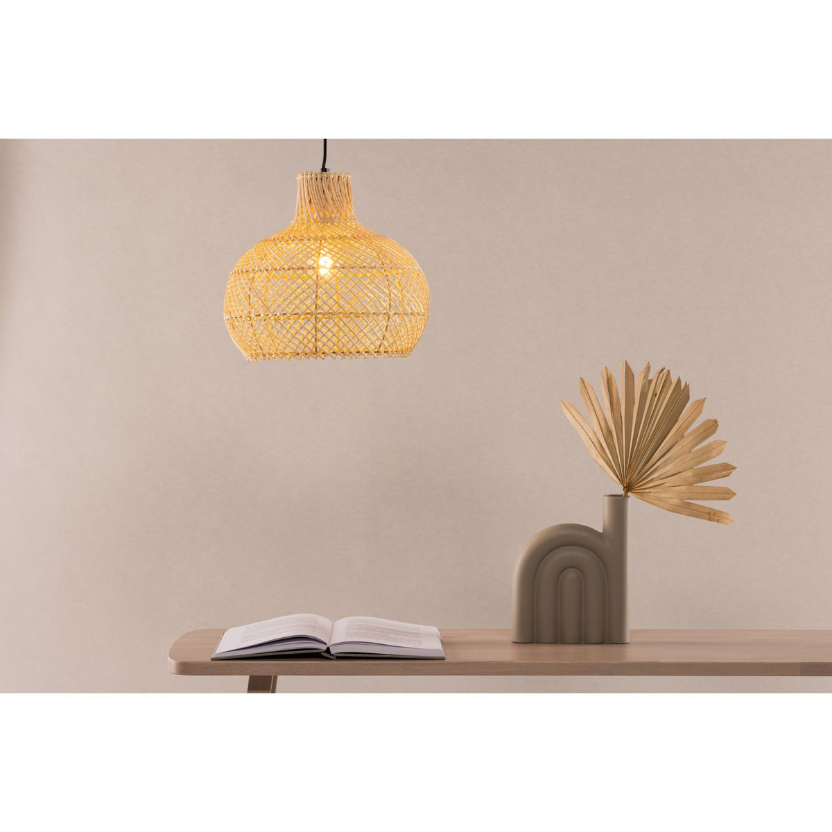 Varekil Taklampa