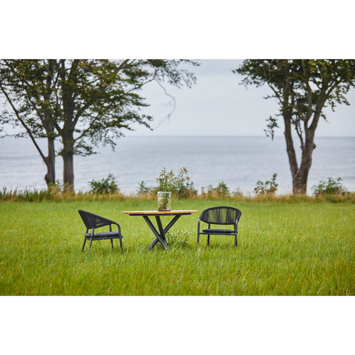 Ekeryd Utebord Ø110 cm