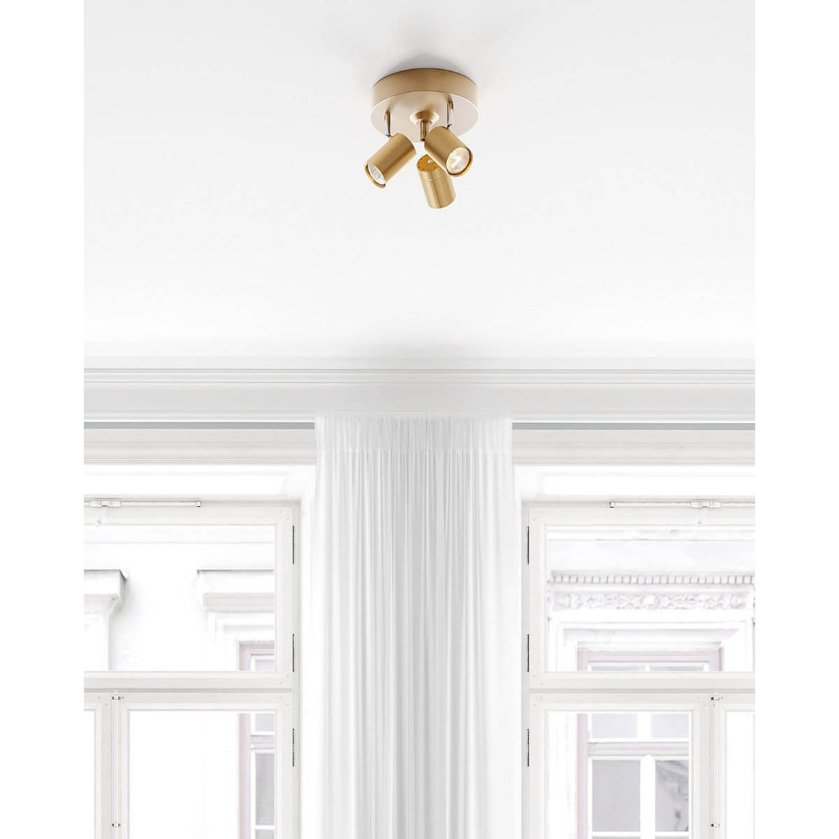 Correct Spotlight 3 Guld