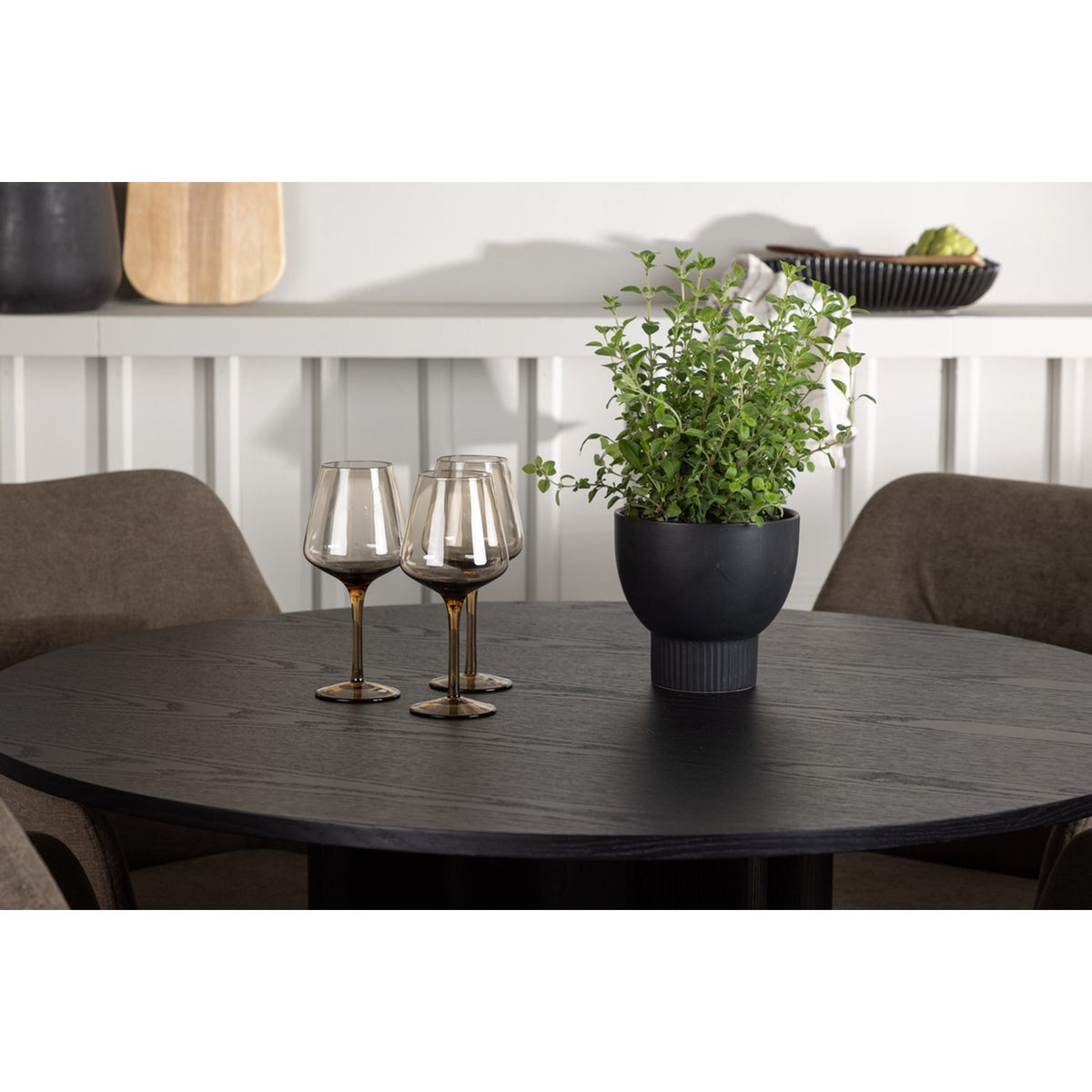 Olivia, Tomorrow Rund matgrupp Brun, Svart, ⌀110
