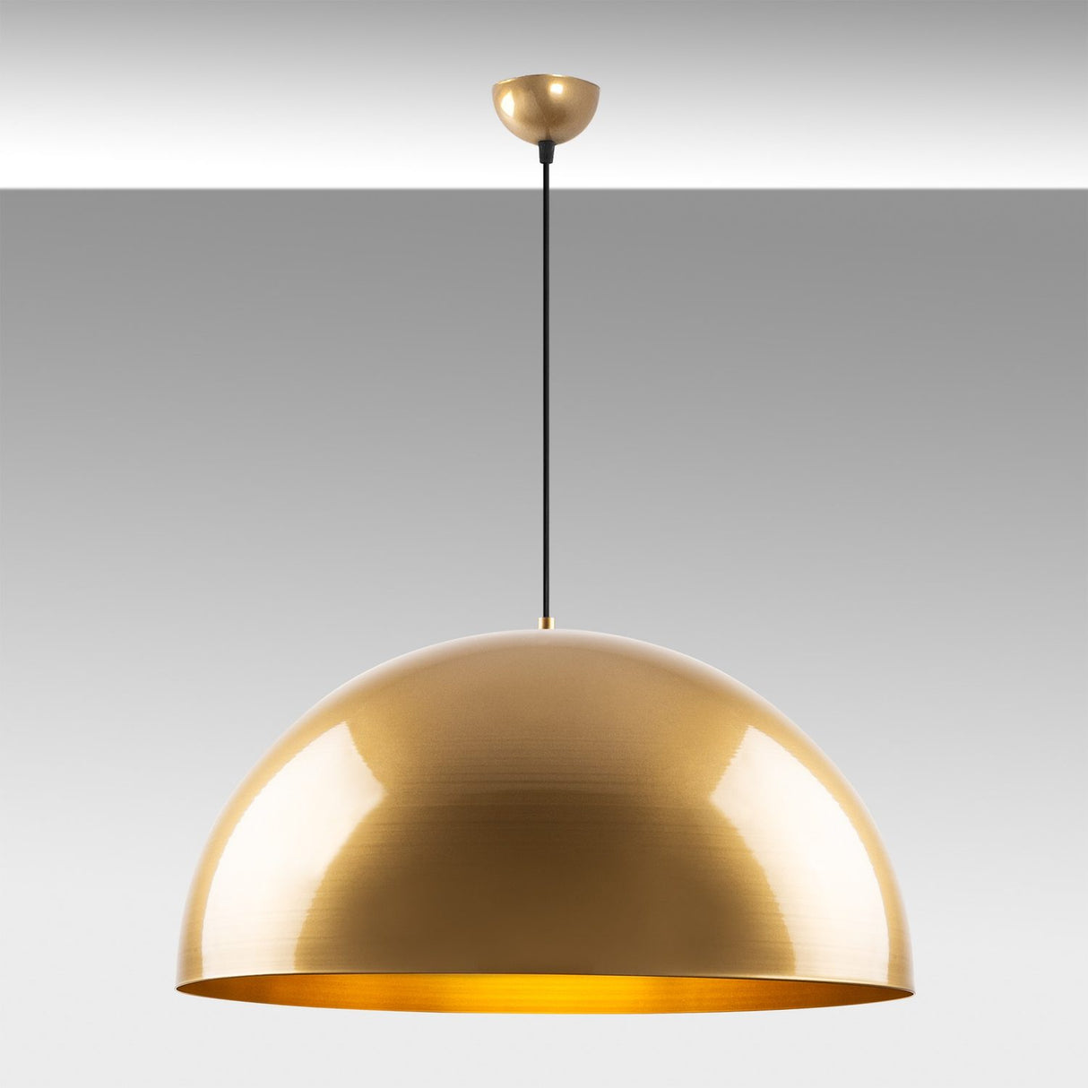 Kaj Ljuskrona Guld med enkel sockel