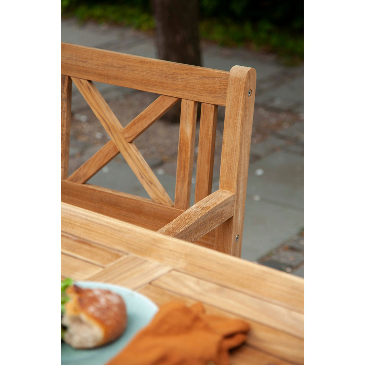 Rosenborg Trädgårdsmöbelset med 1 Bord, 1 Bänk och 2 Stolar Teak