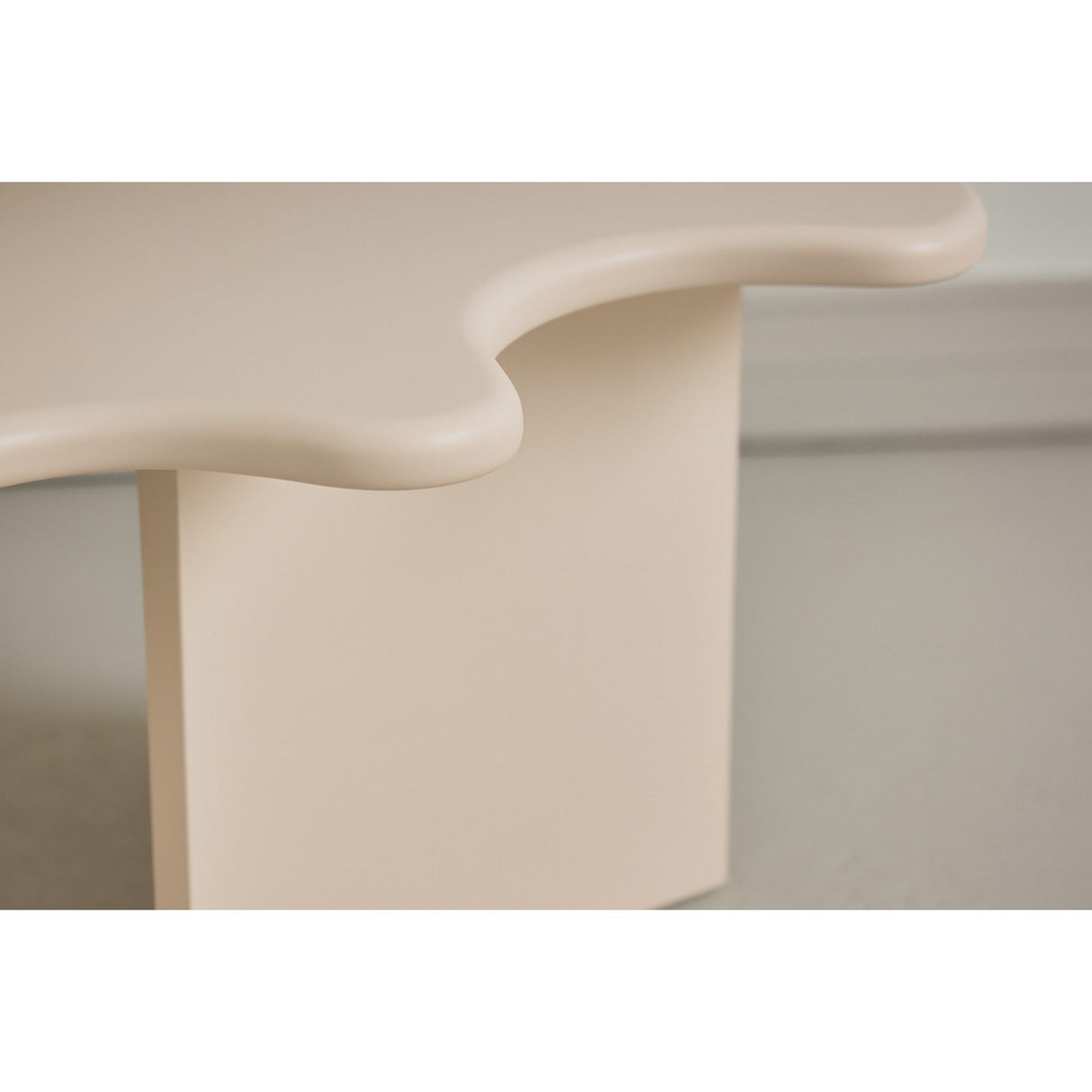 Flower Soffbord Beige