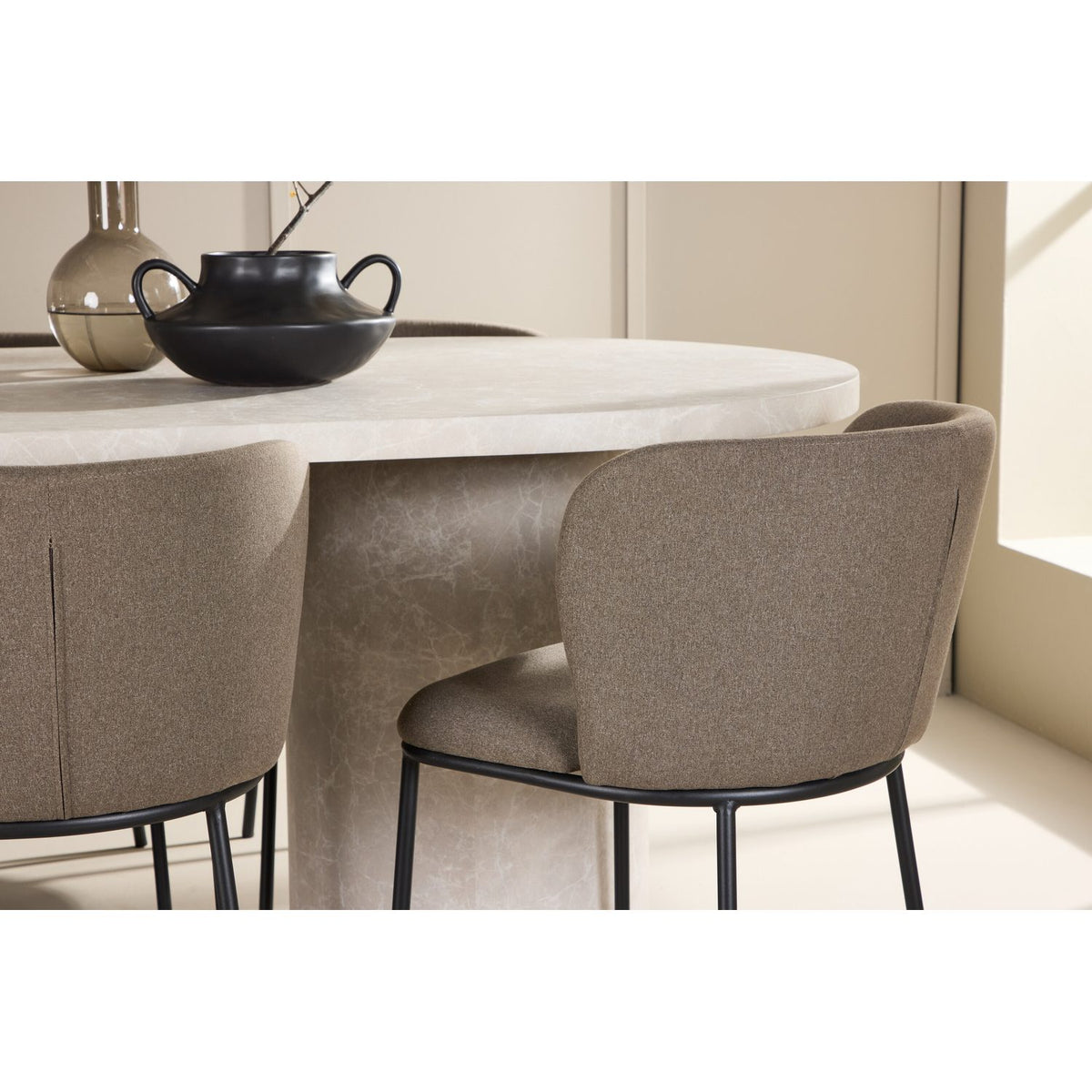 Narvik, Edina Oval matgrupp Svart,Brun, Beige, 200 x 100