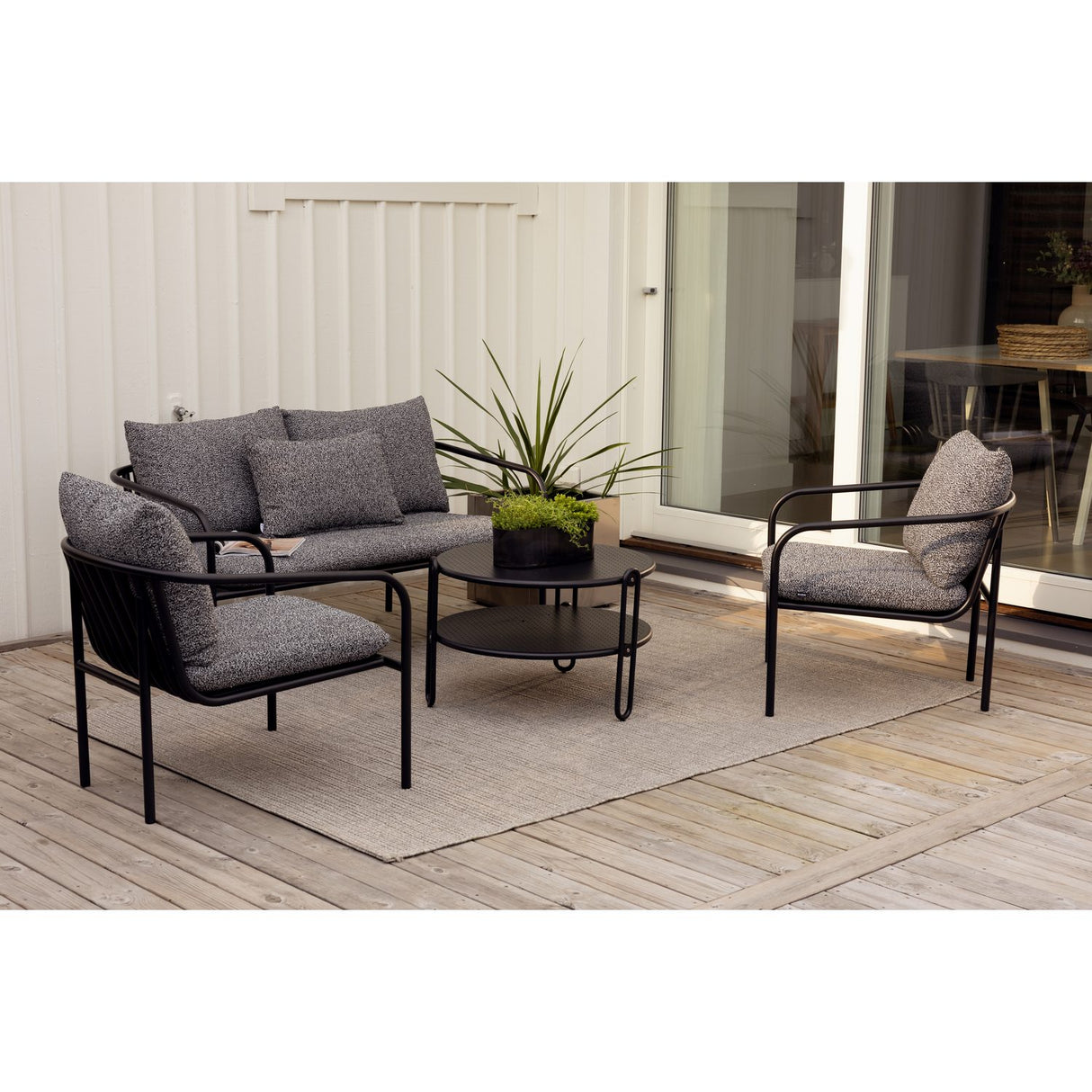 Bendt 2-sits Soffa 138x72 cm Svart/Teddy Ant