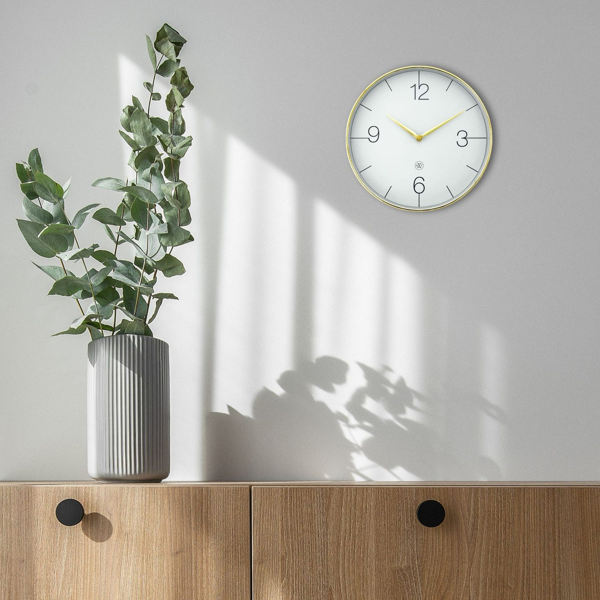 Finesse nxt 30,5 cm /grå Väggklocka Guld