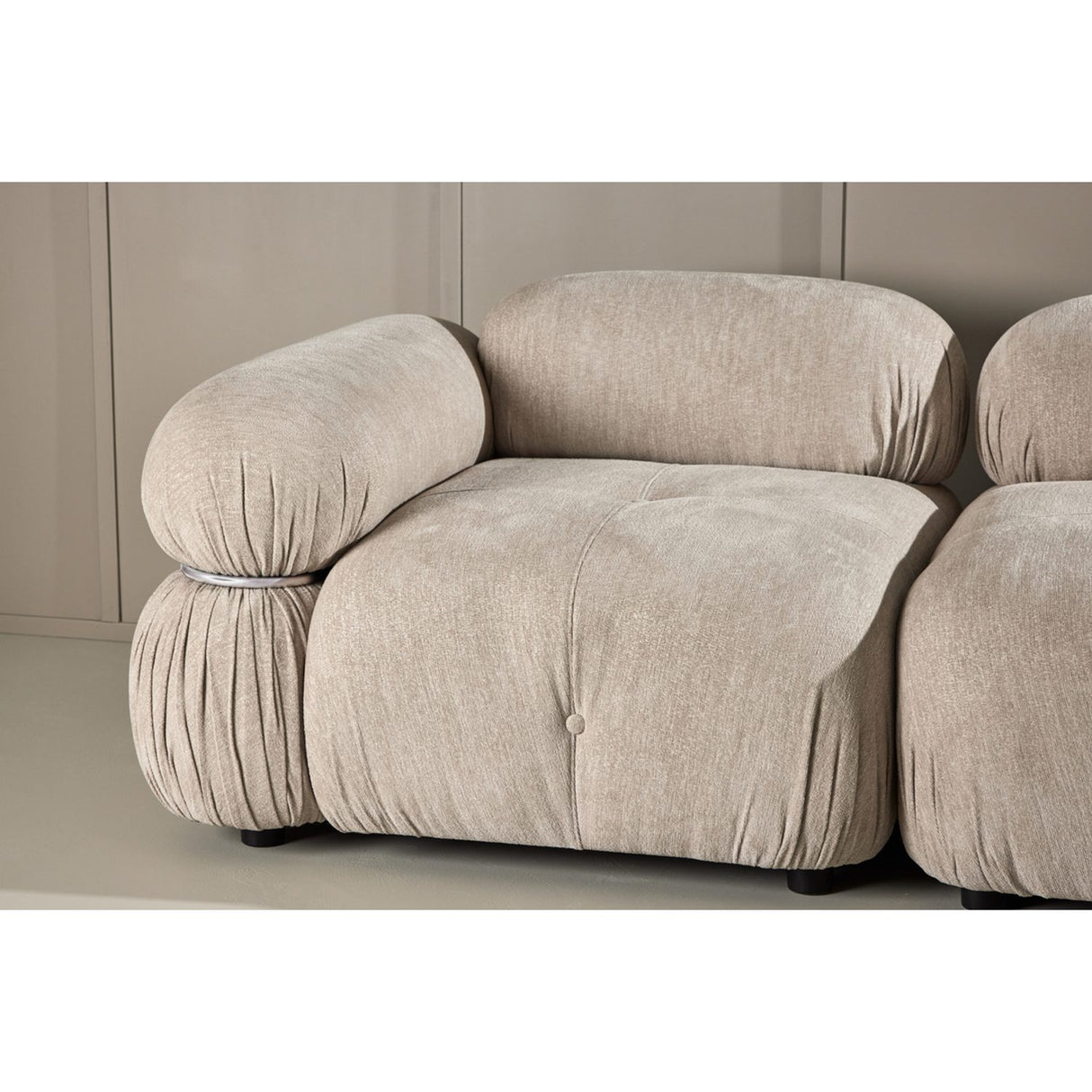 Mika 2-sitssoffa Beige, Silver