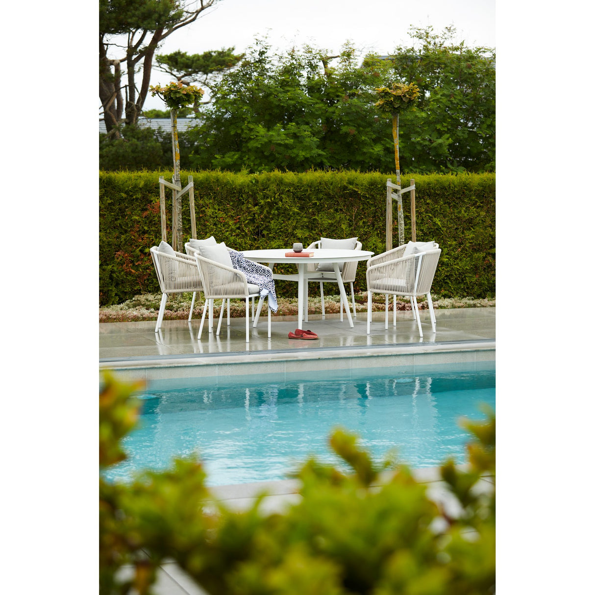 Oxhult Utebord Ø145 cm Vit