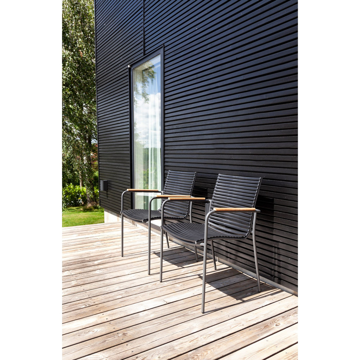 Mood Trädgårdsstol i Teak och Aluminium Svart