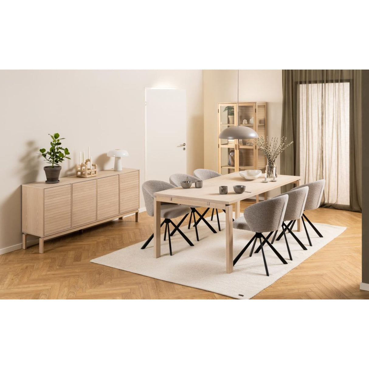 Coralie Matstol Monza tyg Beige