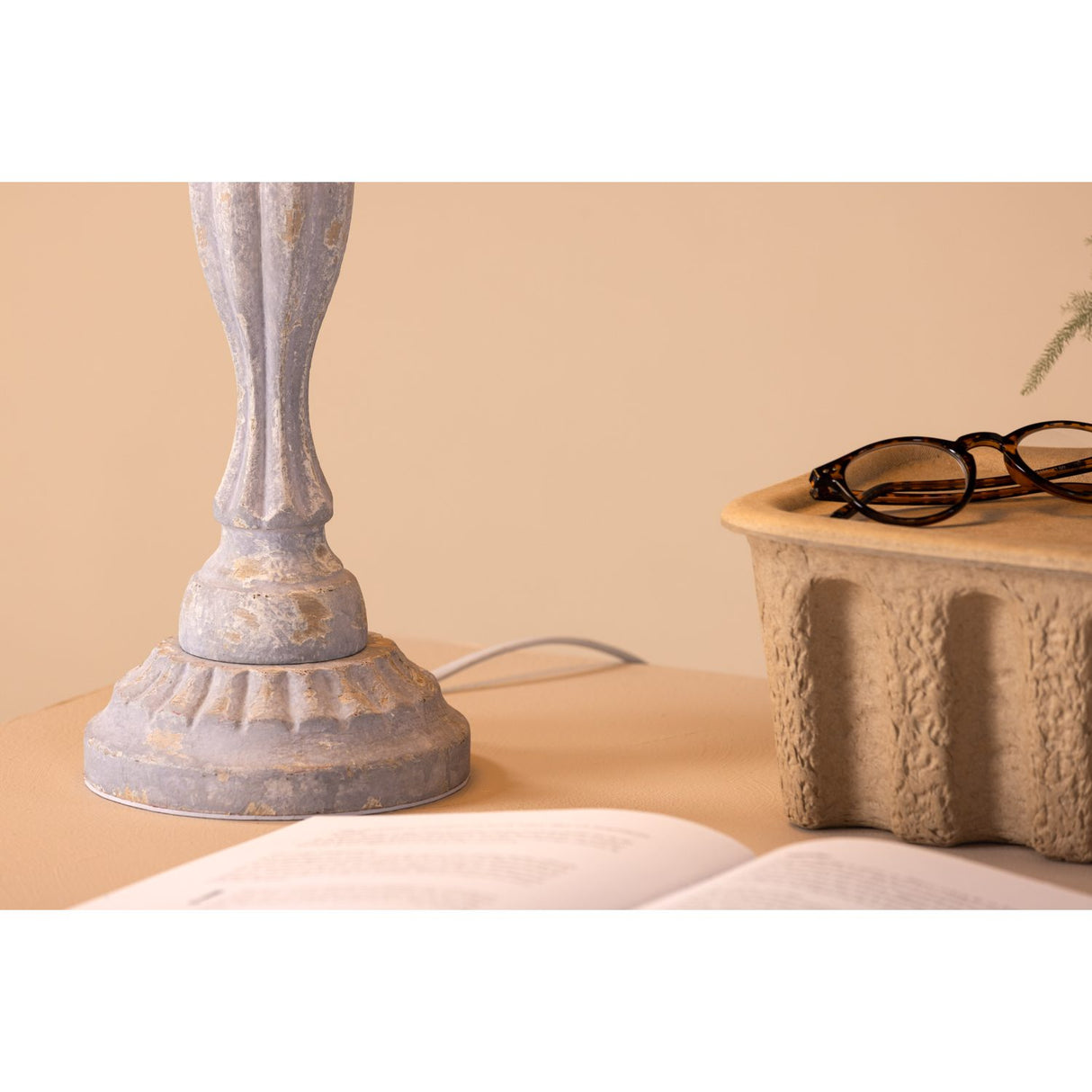 Caen Bordslampa Beige, 62
