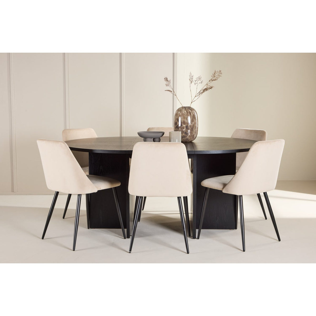 Strada, Night Oval matgrupp Beige, Svart, 6st