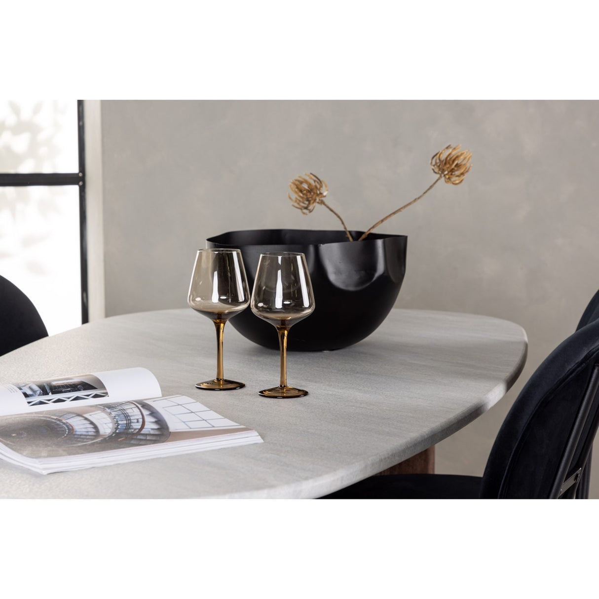 Grönvik, Stella Ovalt matgrupp Svart, Mocka, 180 x 90