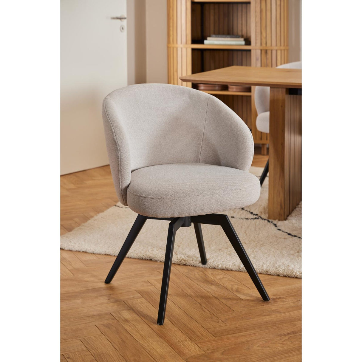 Maribo Karmstol Alea tyg Beige