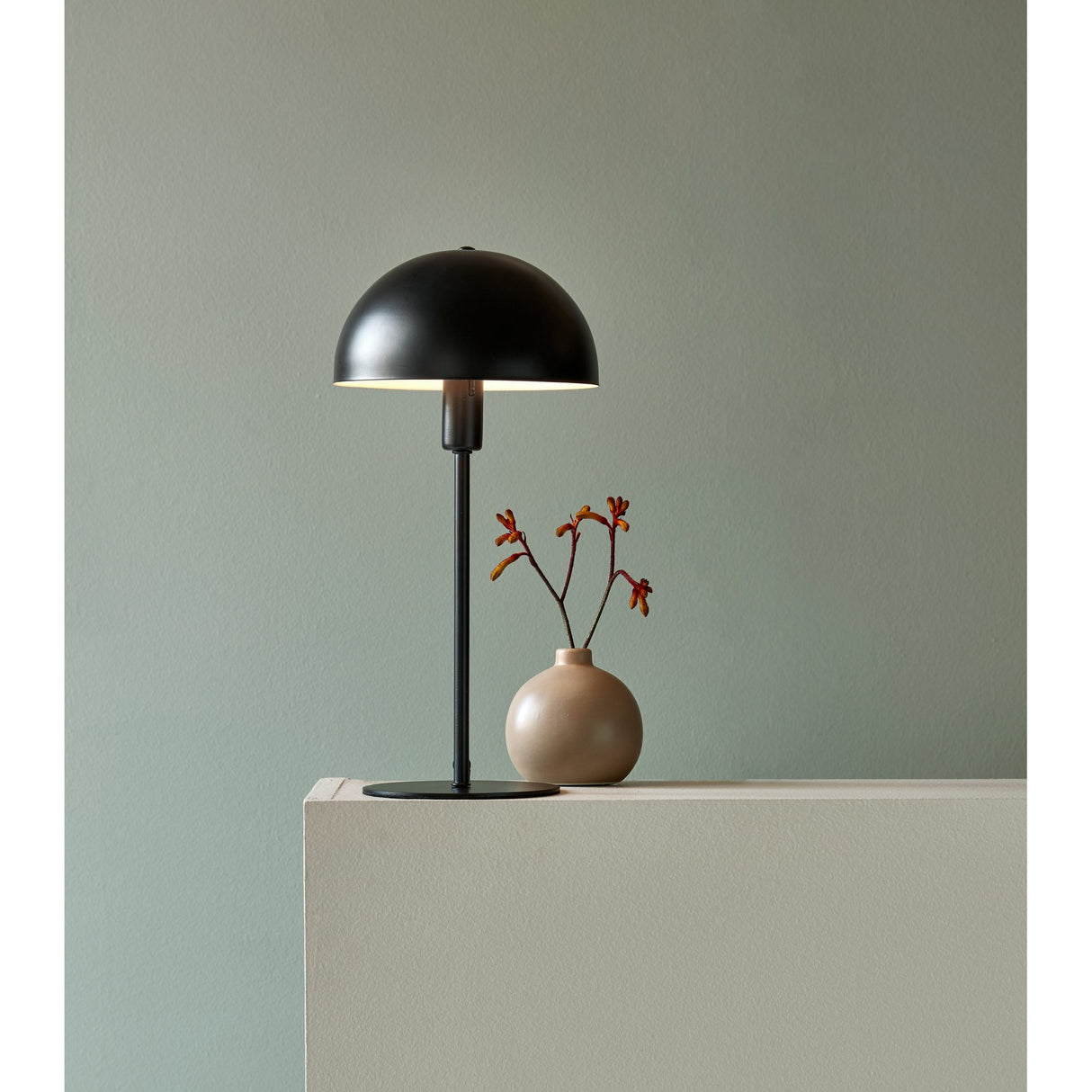 Ellen 20 Bordslampa Svart