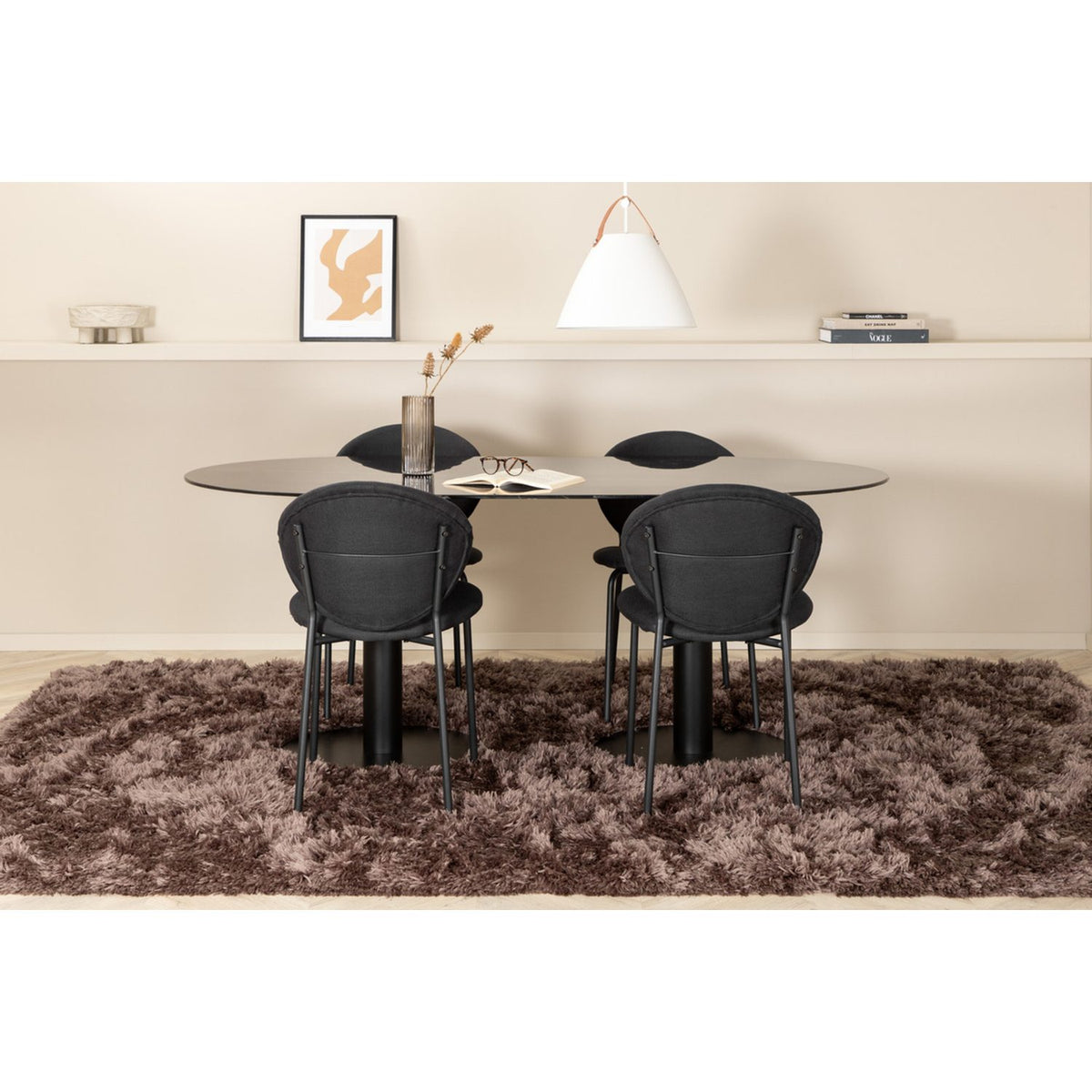 Pillan, Vault Oval matgrupp
