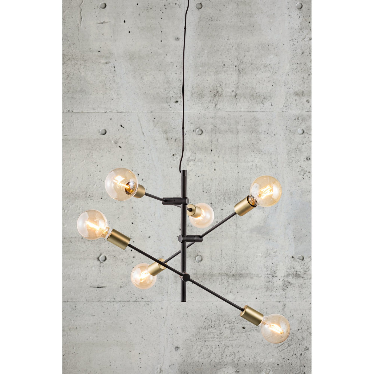 Josefine Matt Svart Taklampa