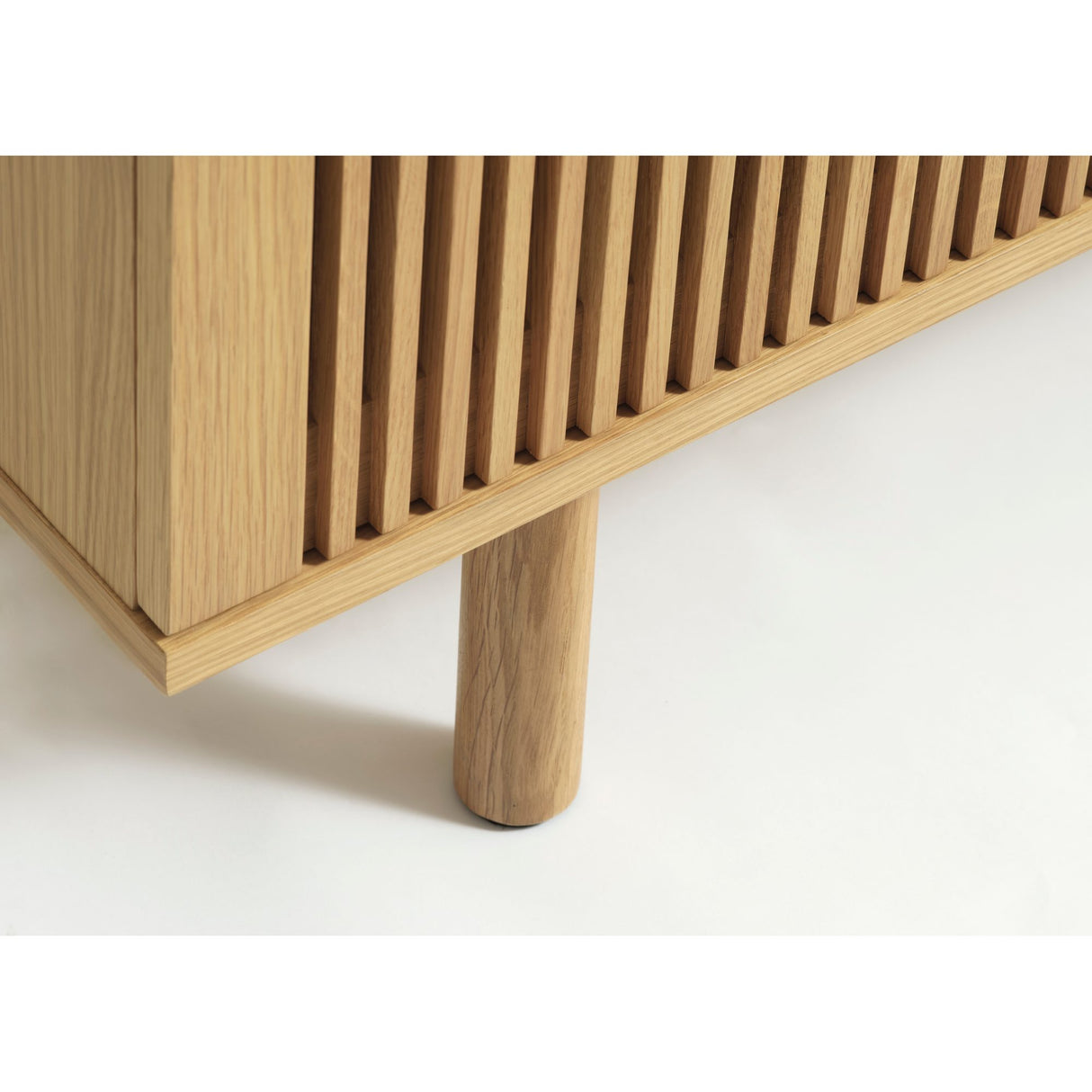 Lido Mediabänk 143 cm Naturlig ek