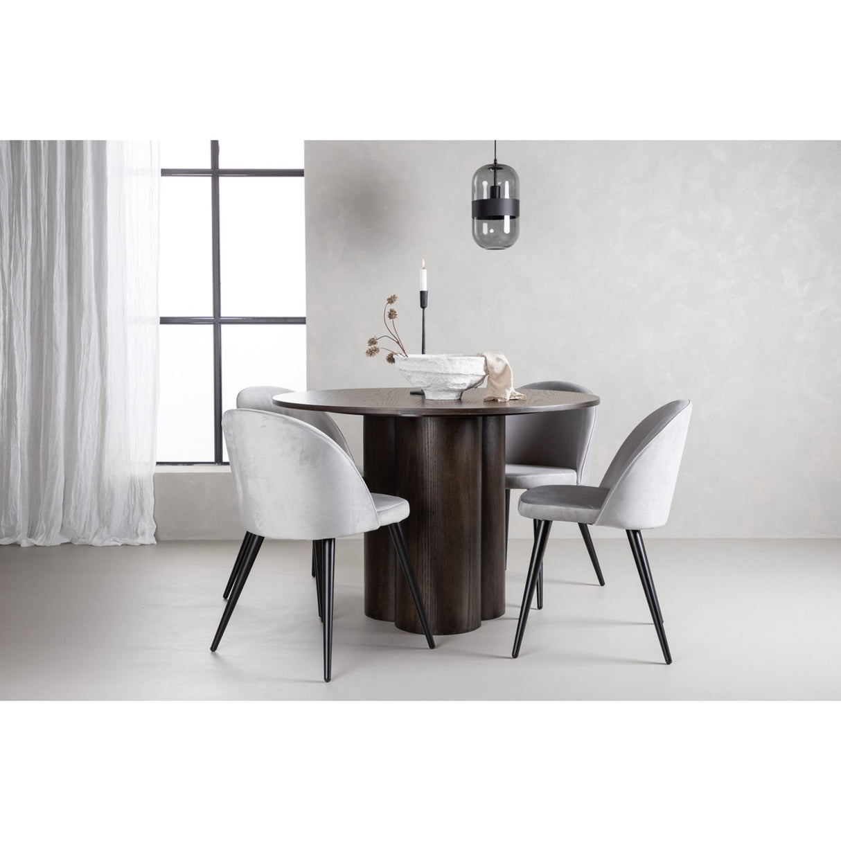 Olivia, Velvet Rund matgrupp Mocka