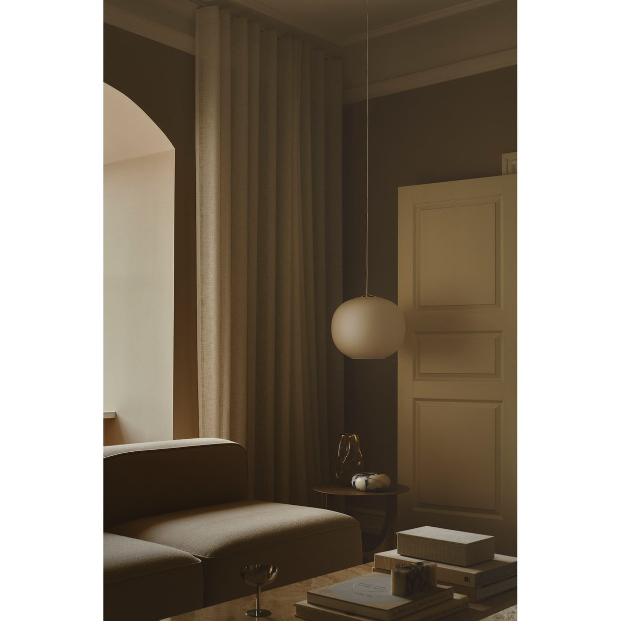 Navone Vit Taklampa 40 cm