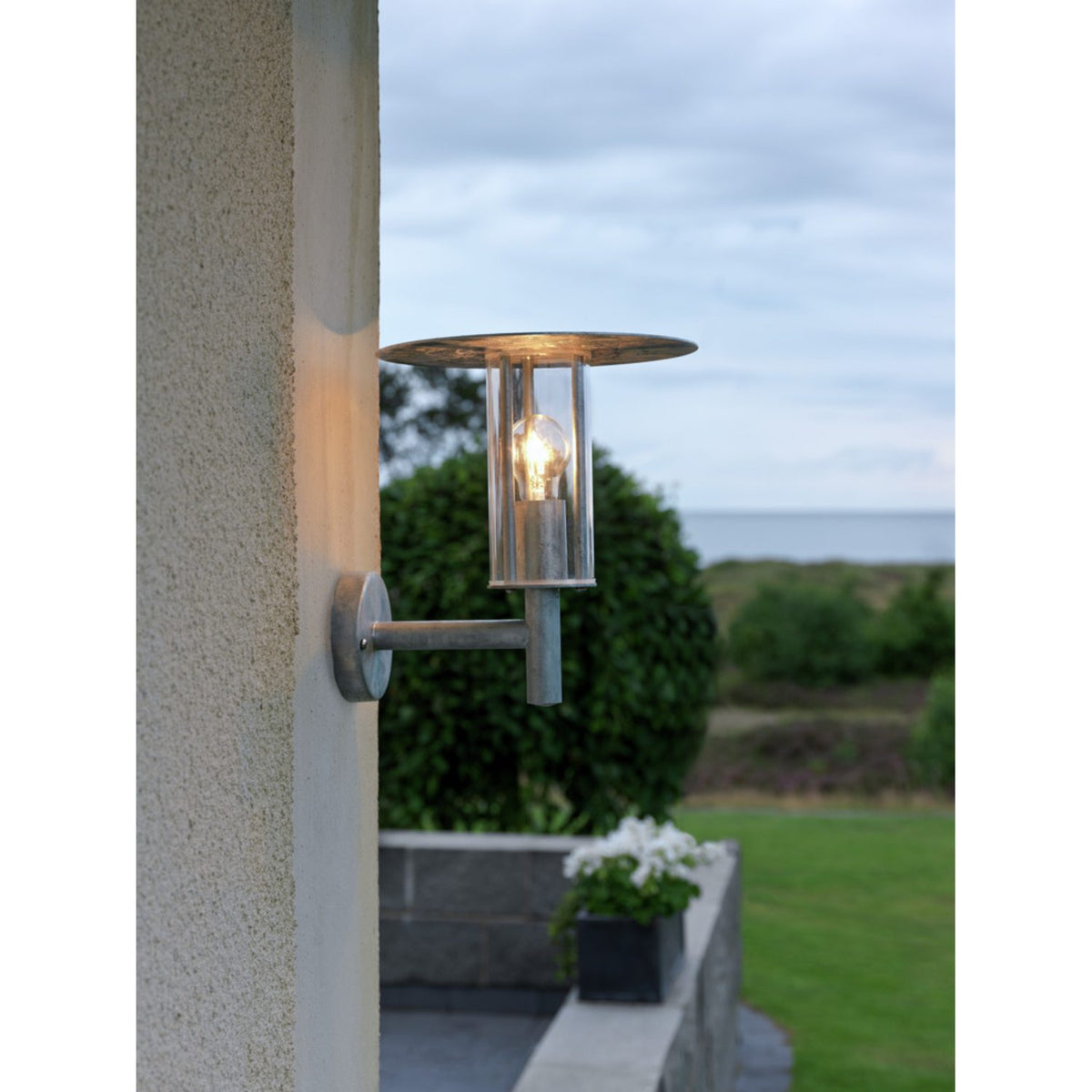 Mode 31 cm Vägglampa Ute E27
