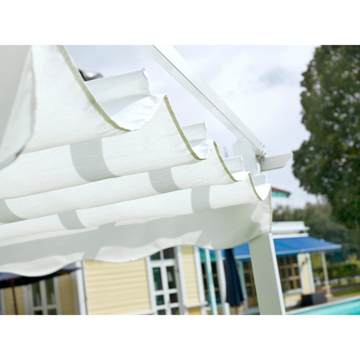 Skanör Pergolatak 300x400 cm Vit