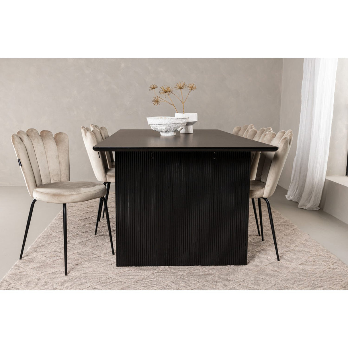 Vail, Limhamn Rektangulär matgrupp Beige, Svart, Svart, 200 x 100