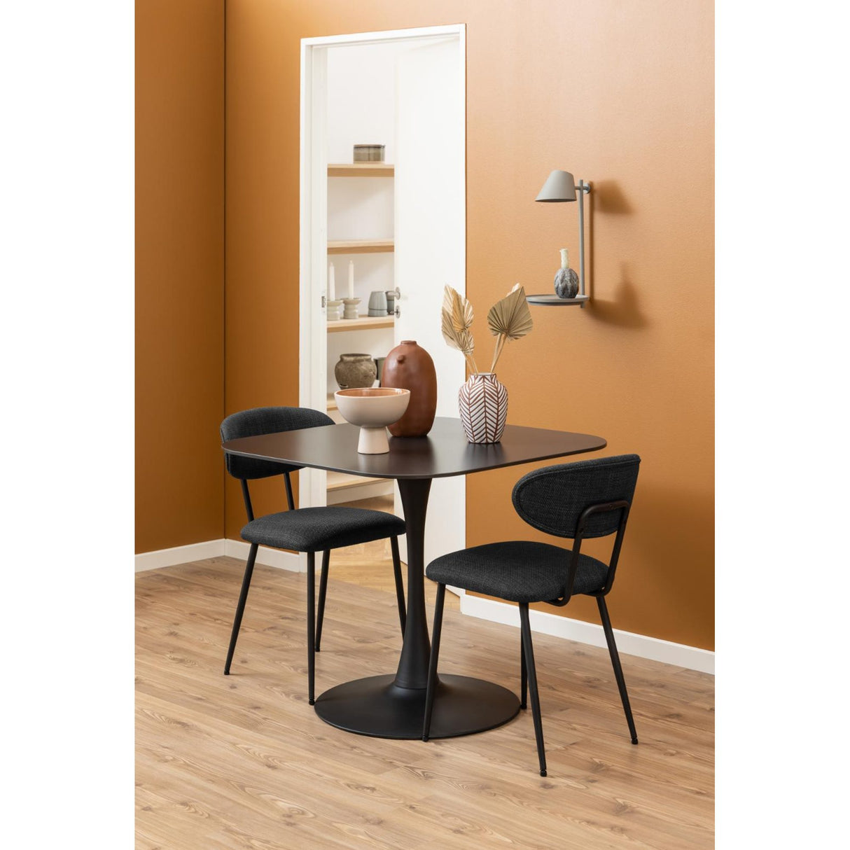 Delfino Matstol Basel tyg Mörkgrå