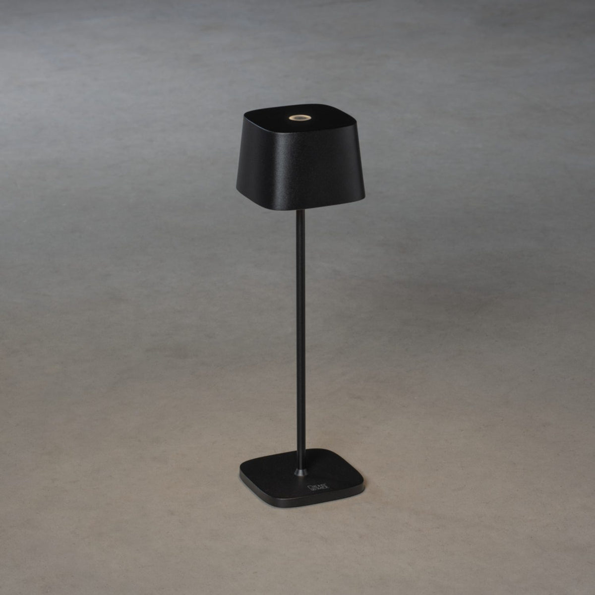 Capri bordslampa USB Bordslampa Ute/Inne Svart