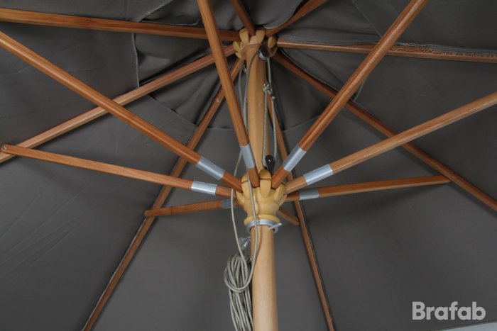 Reggio Träparasoll Ø3m Trä/Taupe