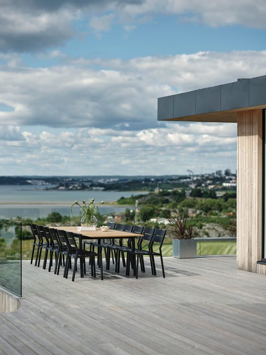 Naos Matbord 220-320 cm Svart/Teak