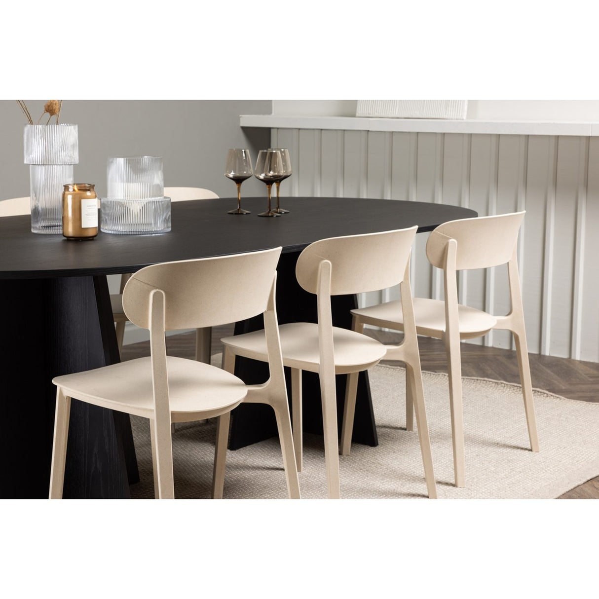 Bootcut, Åstol Oval matgrupp Beige, Svart, 230 x 115