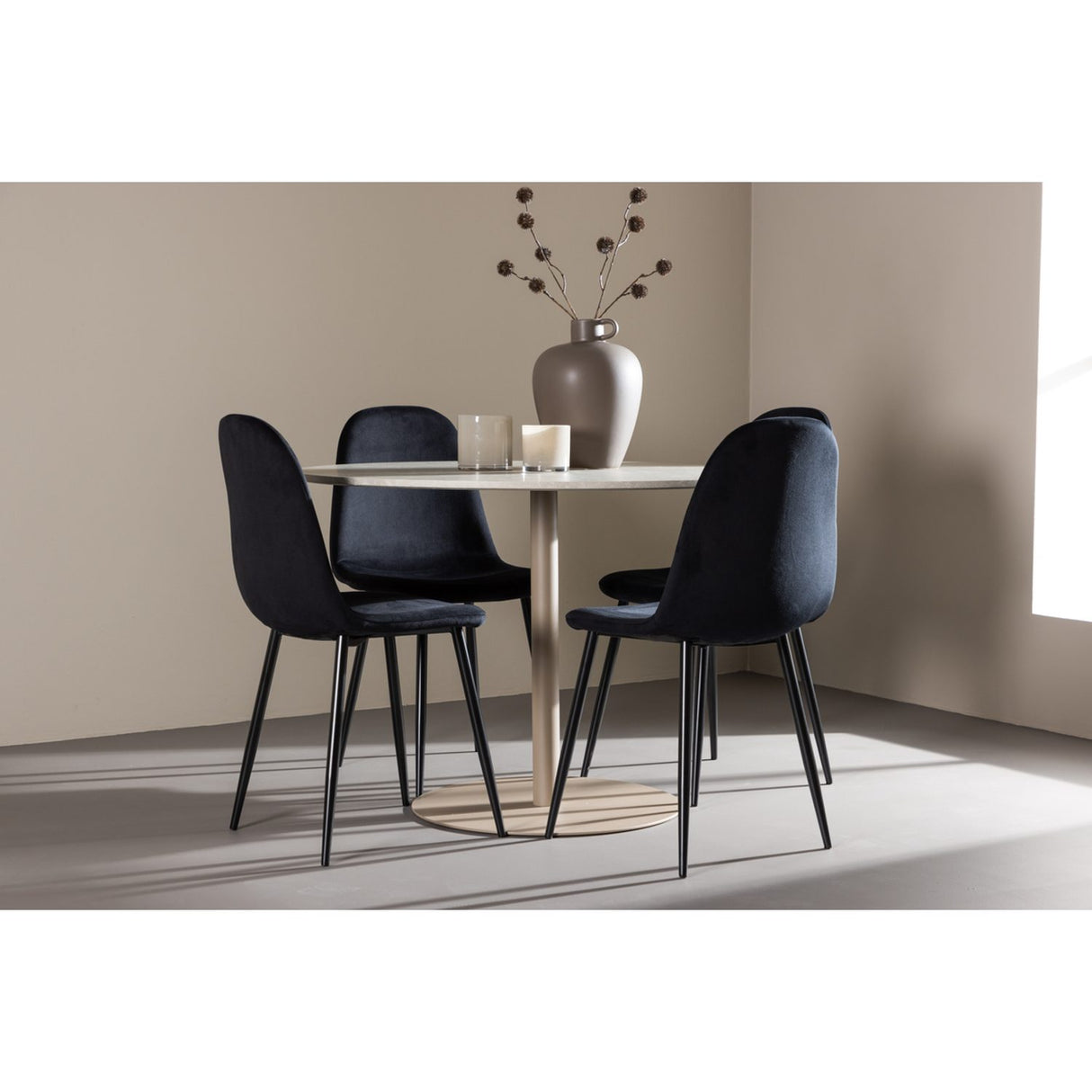 Lycke, Polar Rund matgrupp Svart, Beige, ⌀110