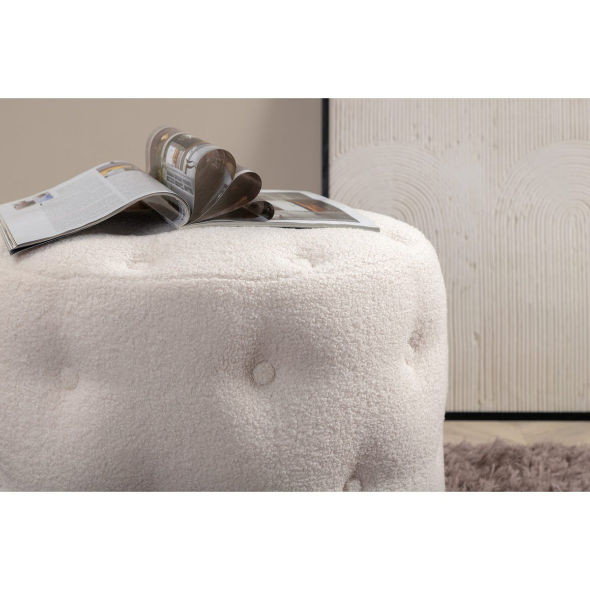 Benjamin Puff Vit, Polyester teddy