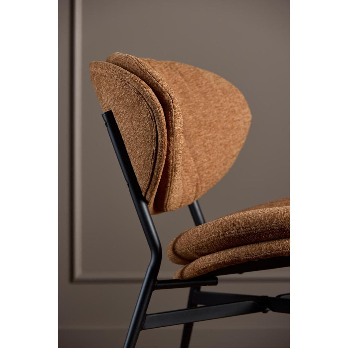 Malvik Loungefåtölj Apia tyg Terrakotta