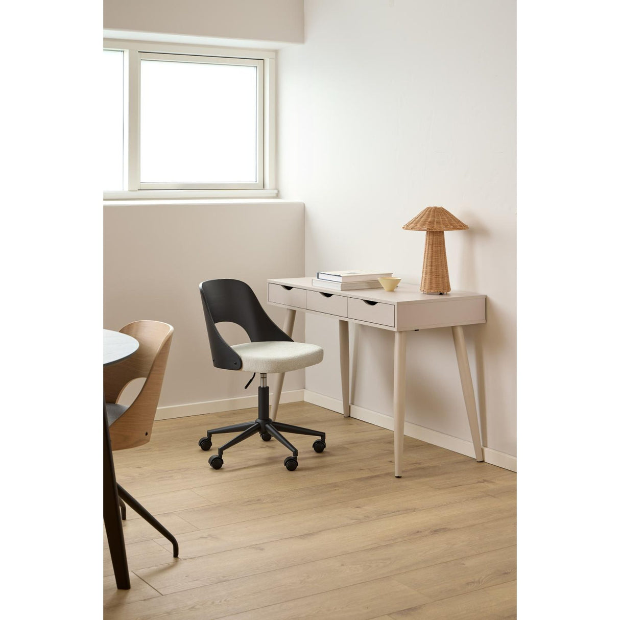 Dina Skrivbordsstol Svart/Beige