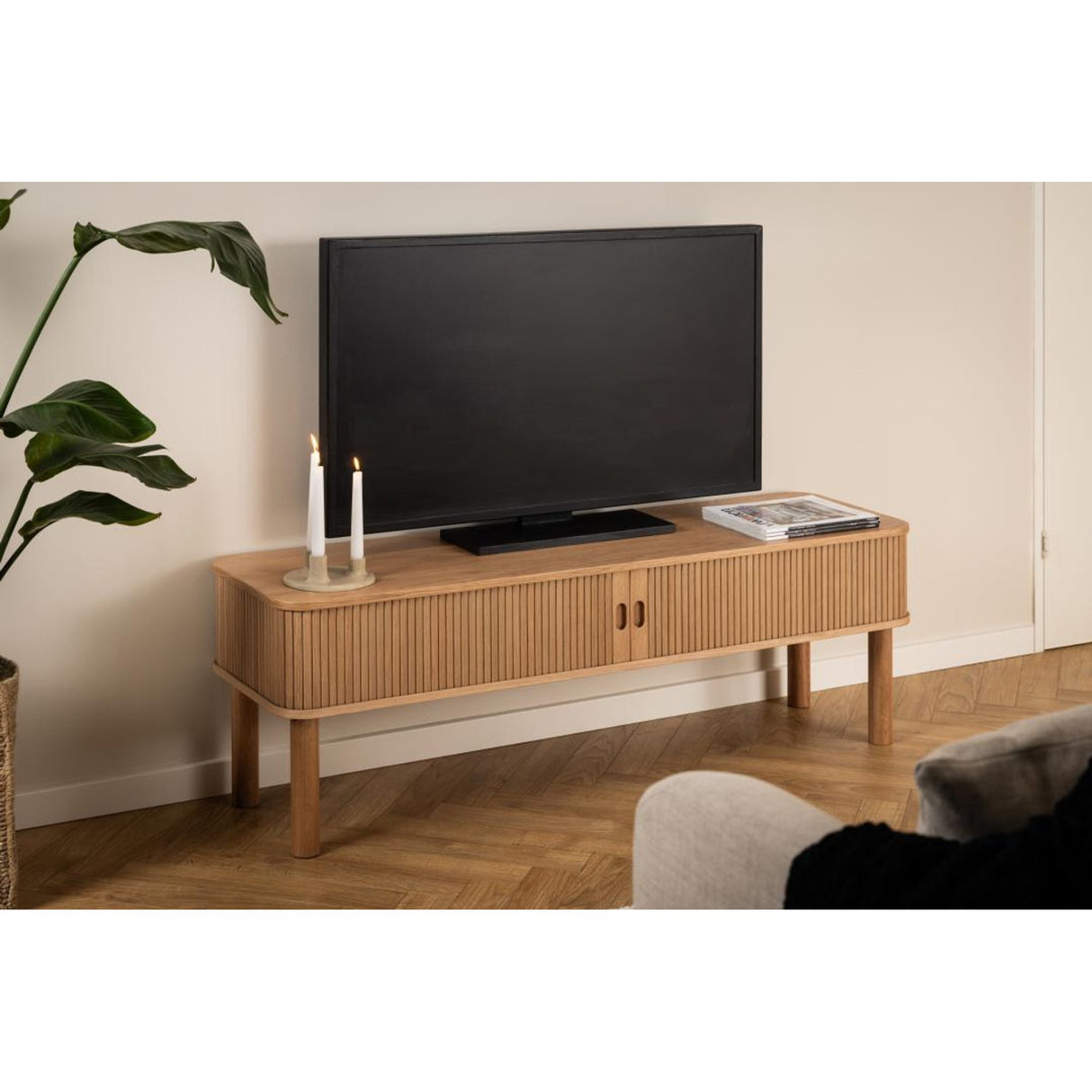 Trysil TV-enhet 45x140x40 cm