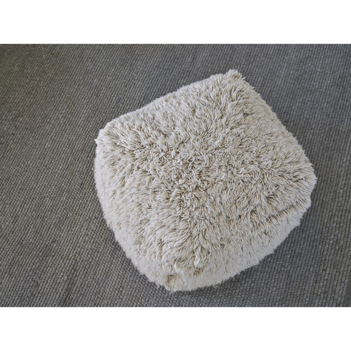 Cloudy 55x55 cm Puff Beige