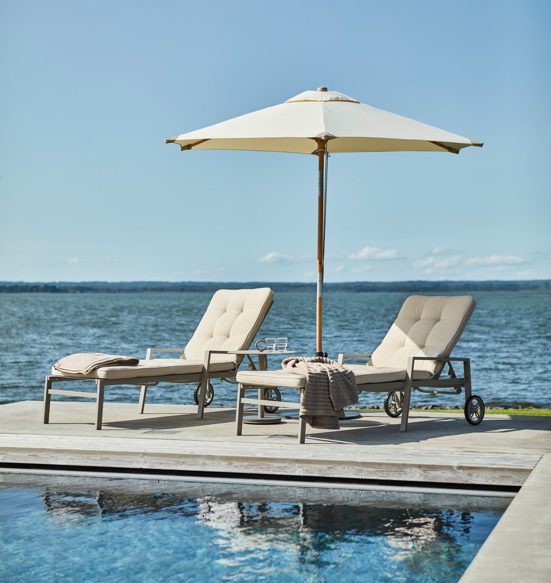 Reggio Träparasoll Ø3m Trä/Natur