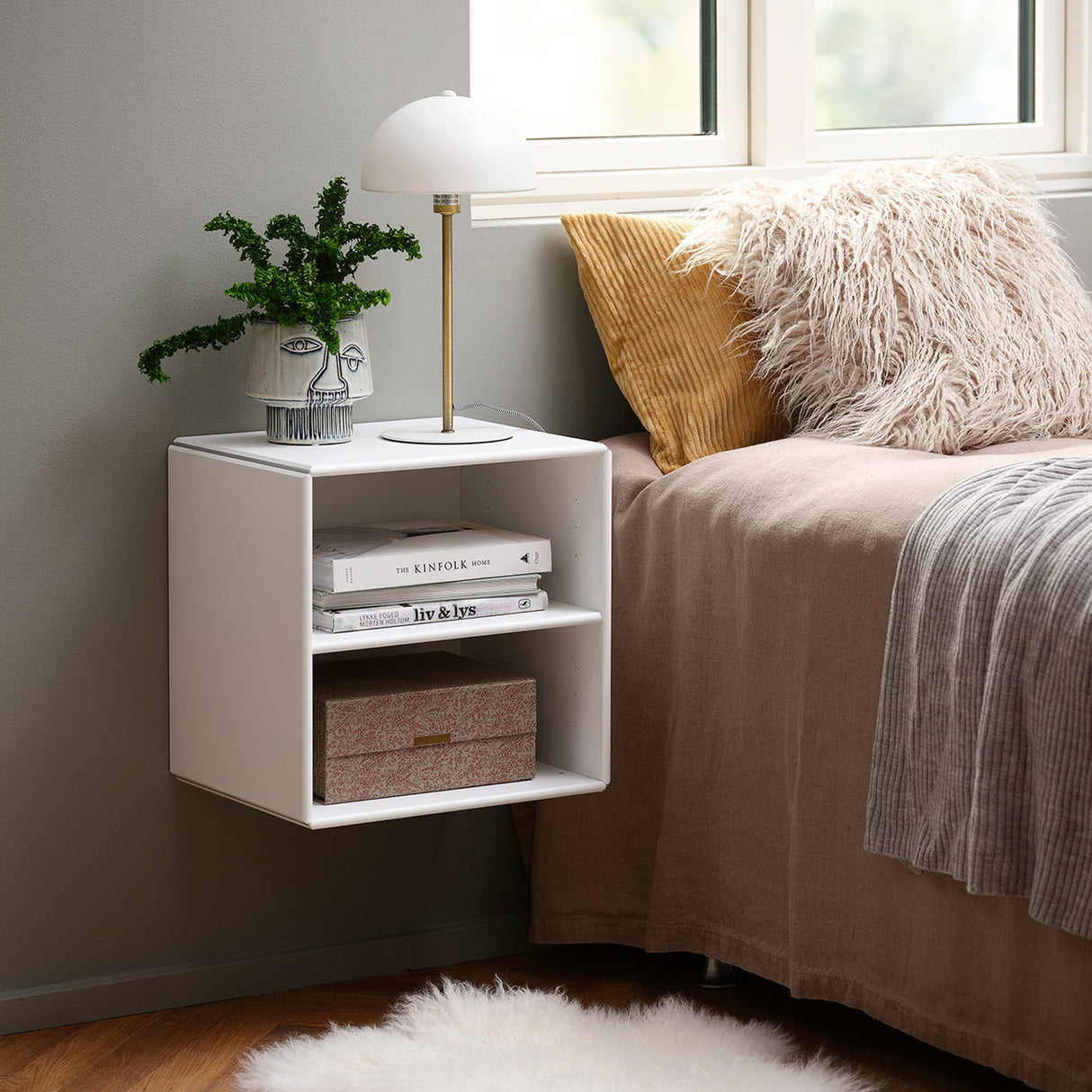 Charlotte Quadrant-vägghylla Vit