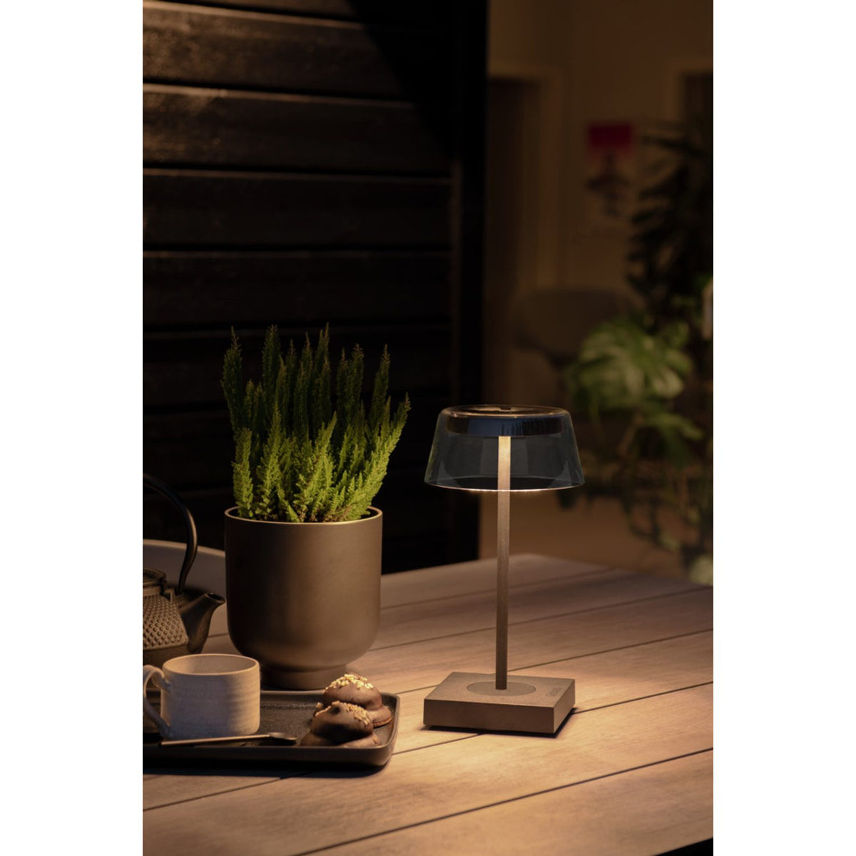 Scilla USB Dimbar Bordslampa Ute Svart