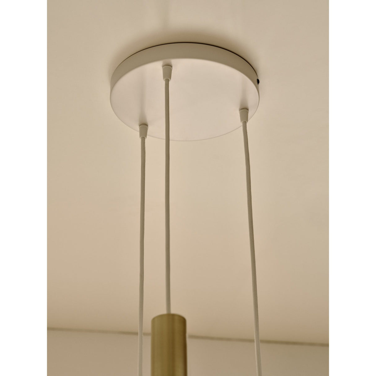 Luana Takkopp 3 Utgångar, Vit