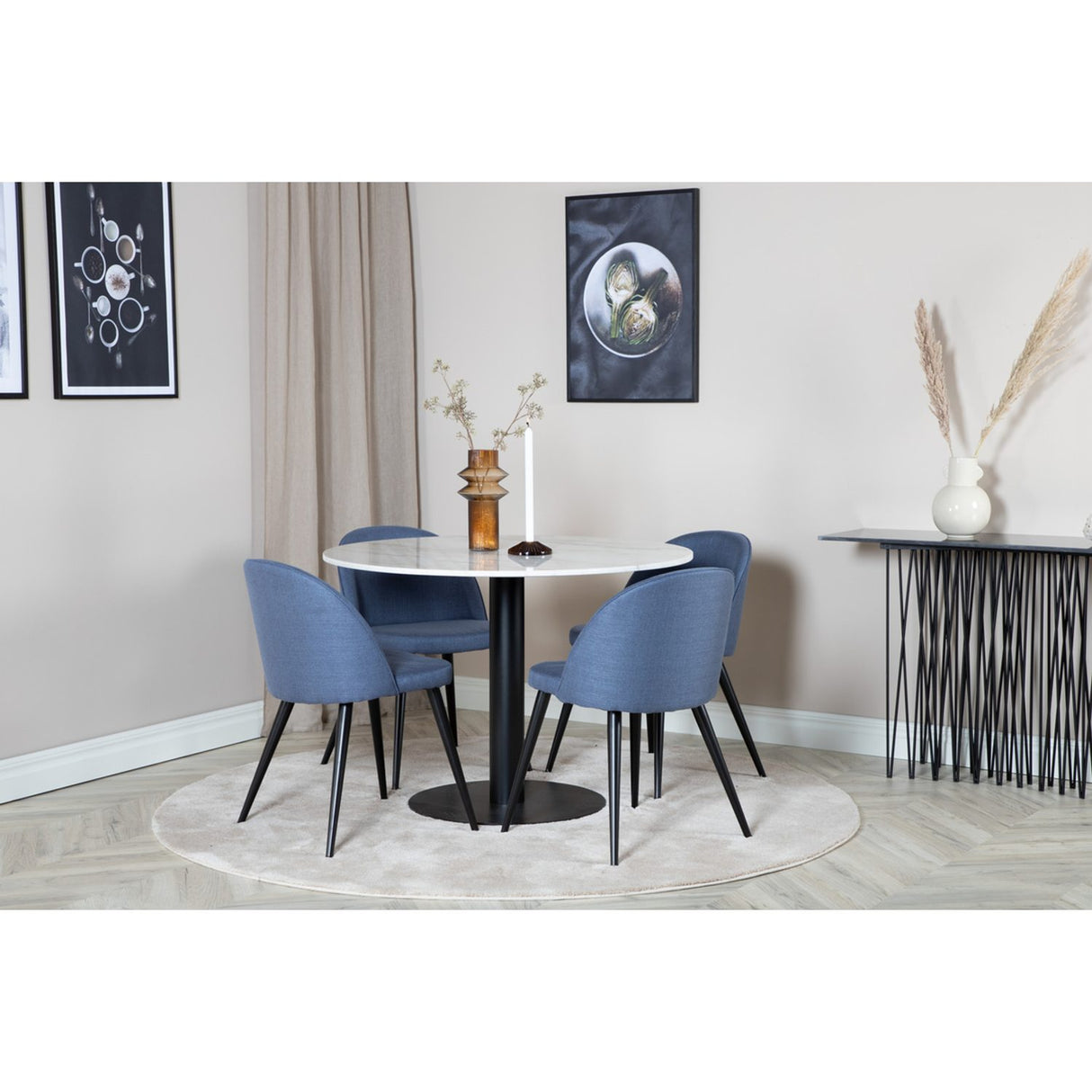 Estelle, Velvet Rund matgrupp