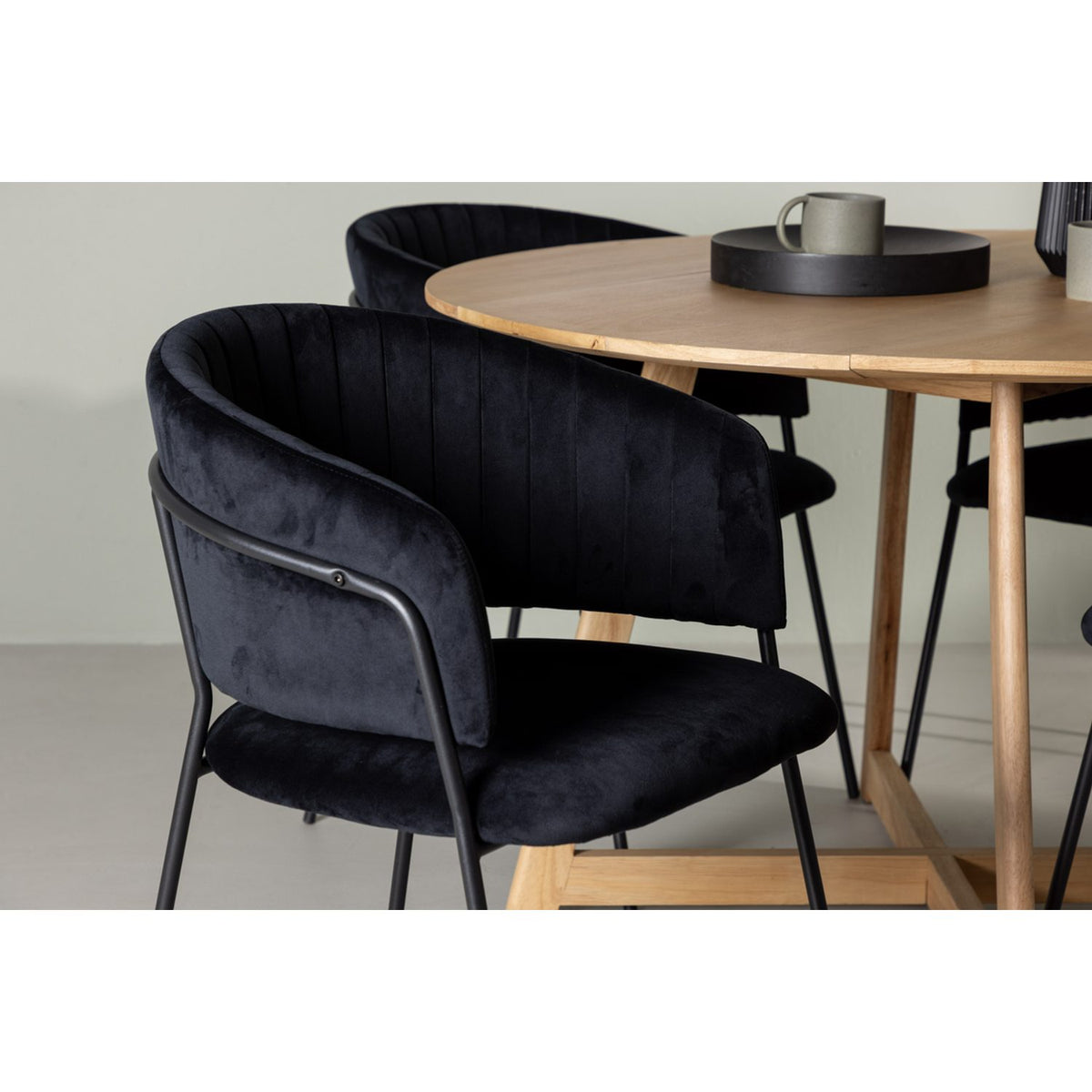 Yakidon, Selma Rund matgrupp Svart, Brun, ⌀120