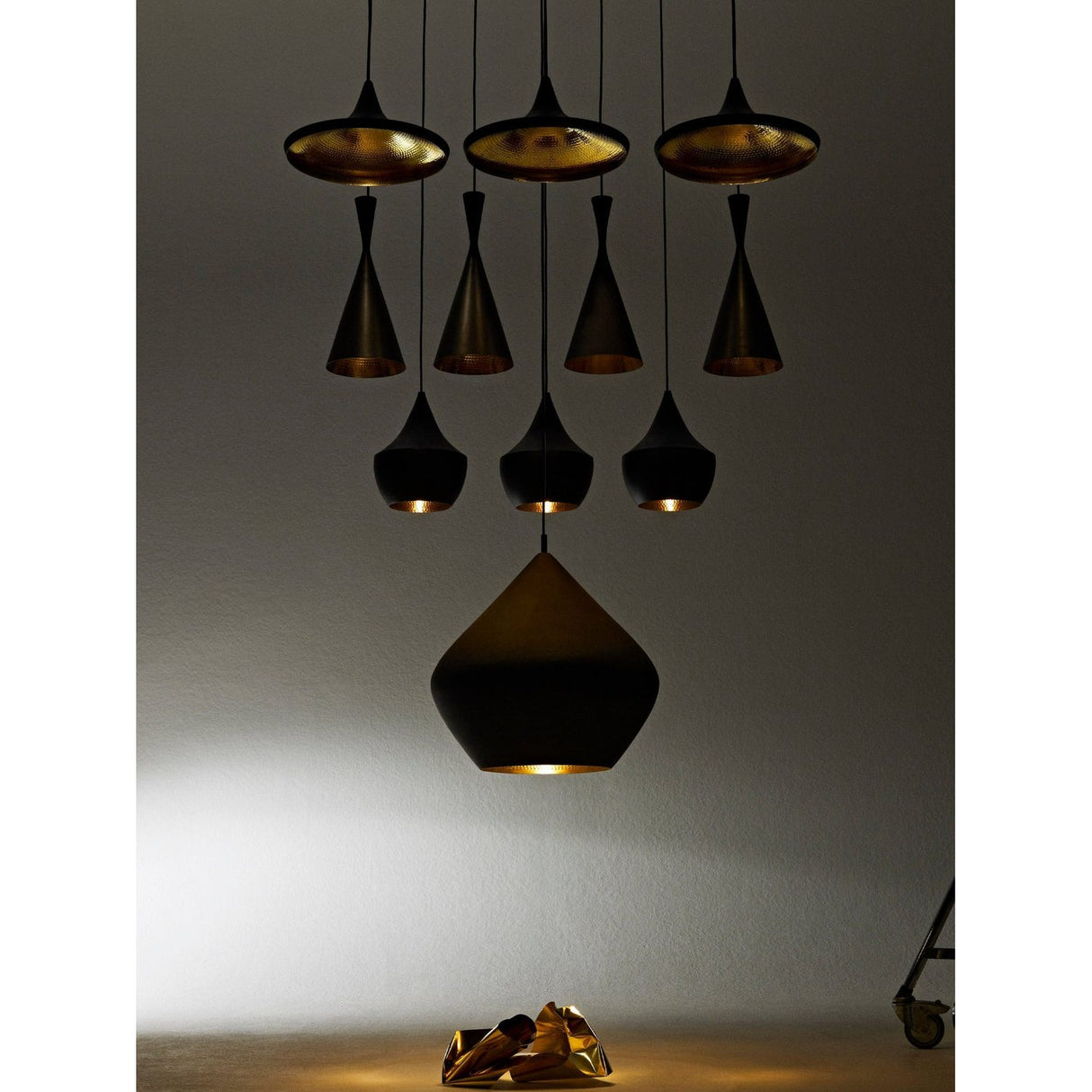 Beat Fat Pendellampa Black