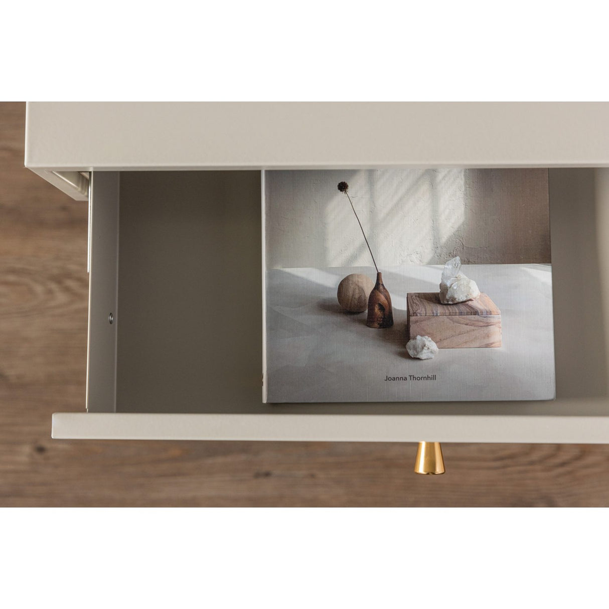 Bakal Sängbord Beige