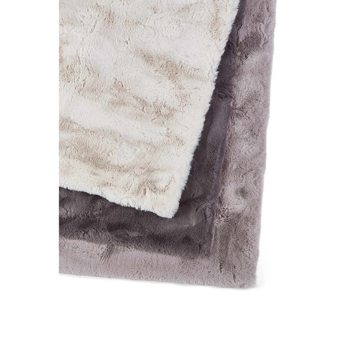 Judit Ryamatta Offwhite