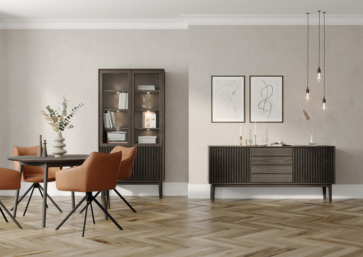 Broholm Sideboard Lameller Rökoljad Ek