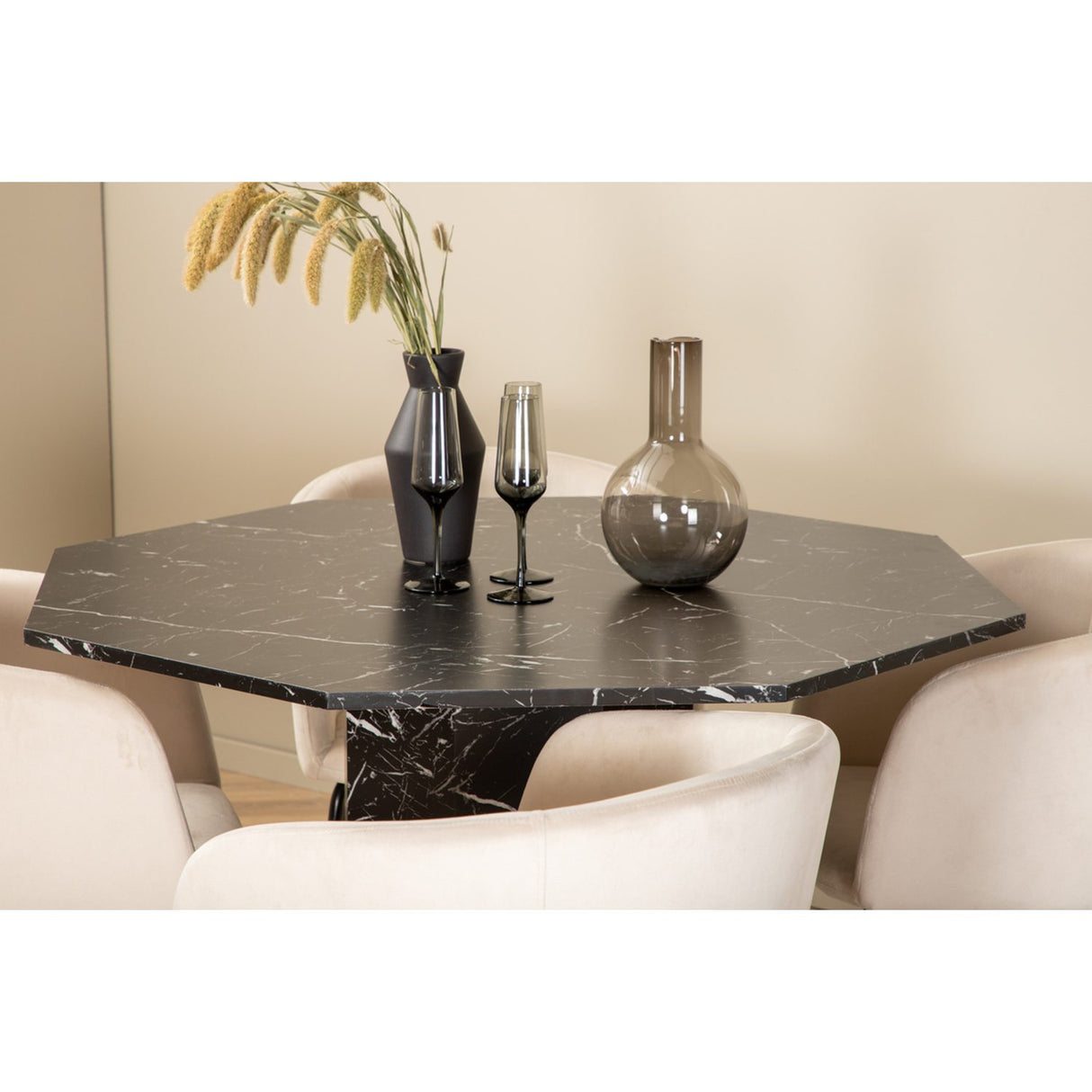 Marbs, Berit Rund matgrupp Beige, Svart, Svart, ⌀110