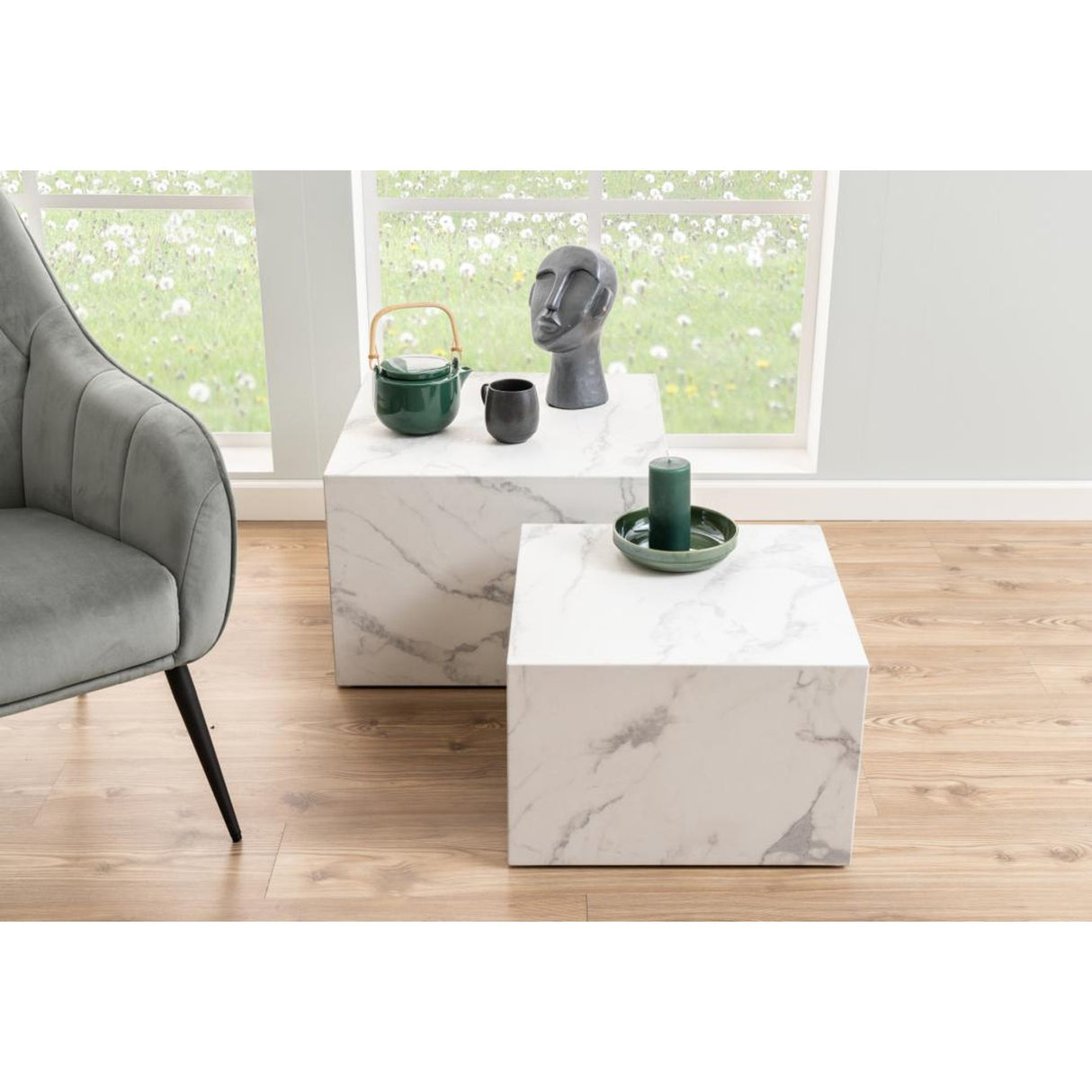 Dijon Satsbord 58x58 cm Vit Carrara